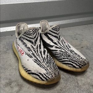 Yeezy 350 Adidas Yeezy Boost 350 V2 in 'Zebra' White and Black Primeknit, 12.5